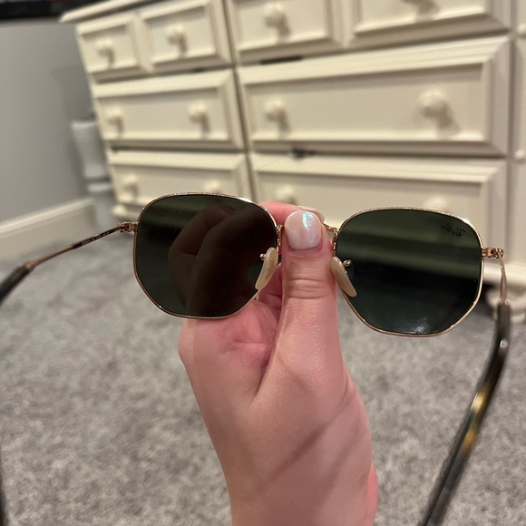 Ray-ban hexagonal sunglasses - Picture 2 of 4